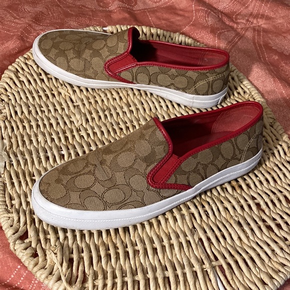 COACH Signature Monogram Slip-on shoes, Size 11. - Picture 11 of 12
